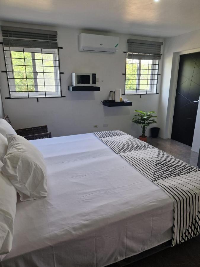 Hotel Boonoonoonous Kingston Esterno foto